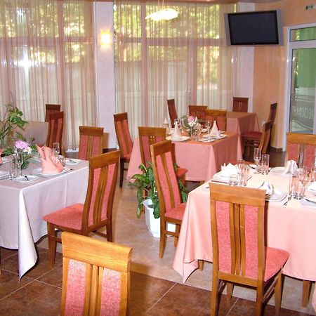 Family Hotel Gabrova Dış mekan fotoğraf