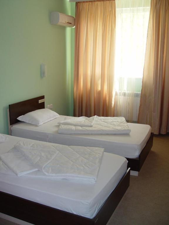 Family Hotel Gabrova Oda fotoğraf