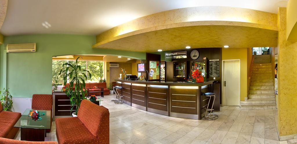 Family Hotel Gabrova Dış mekan fotoğraf