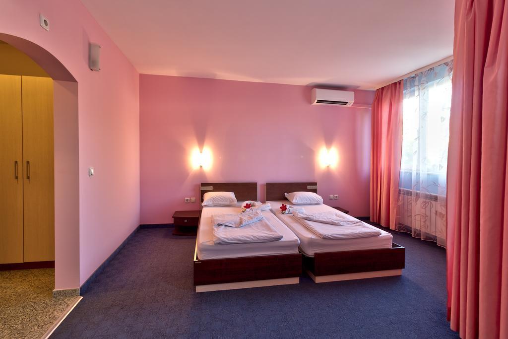 Family Hotel Gabrova Dış mekan fotoğraf