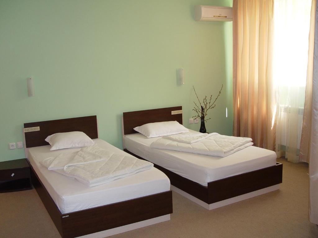 Family Hotel Gabrova Dış mekan fotoğraf